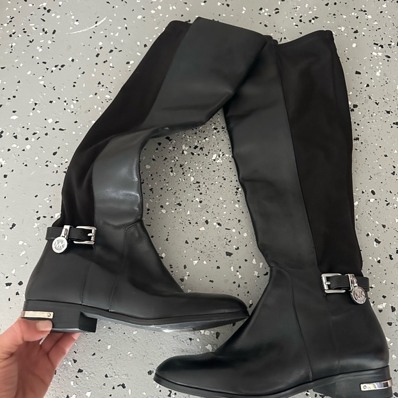 Wore ones - Picture 1 of 9